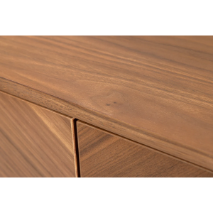 Komoda GRANDEZZA 180 cm, imitace ořechového dřeva, s černým kovovým rámem  Místnosti 46556