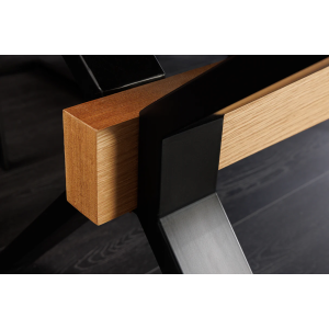 Jídelní stůl GIANT 180-300 cm rozkládací, imitace přírodního dubu, s černou kovovou konstrukcí  Místnosti 46563