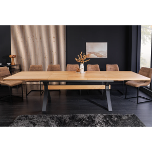 Jídelní stůl GIANT 180-300 cm rozkládací, imitace přírodního dubu, s černou kovovou konstrukcí  Místnosti 46563