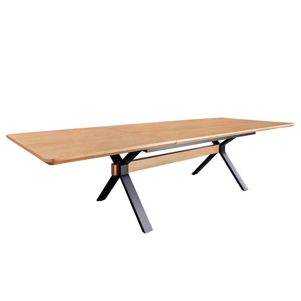 Jídelní stůl GIANT 180-300 cm rozkládací, imitace přírodního dubu, s černou kovovou konstrukcí  Místnosti 46563