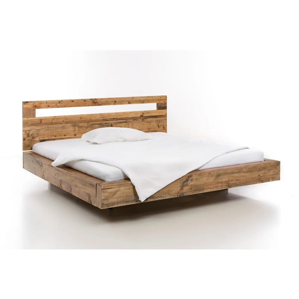 Masivní postel Marty 180x200 z borovicového dřeva  Postele A00000280