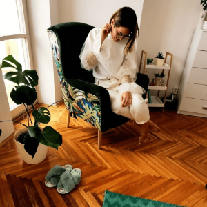 Designové křeslo ELEKA, látka smaragdová / vzor Jungle  Místnosti MH223660W