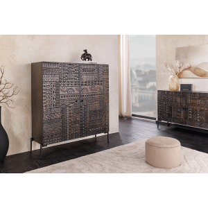 Vysoká komoda TRITERA z masivného mangového dřeva  Místnosti MH45996